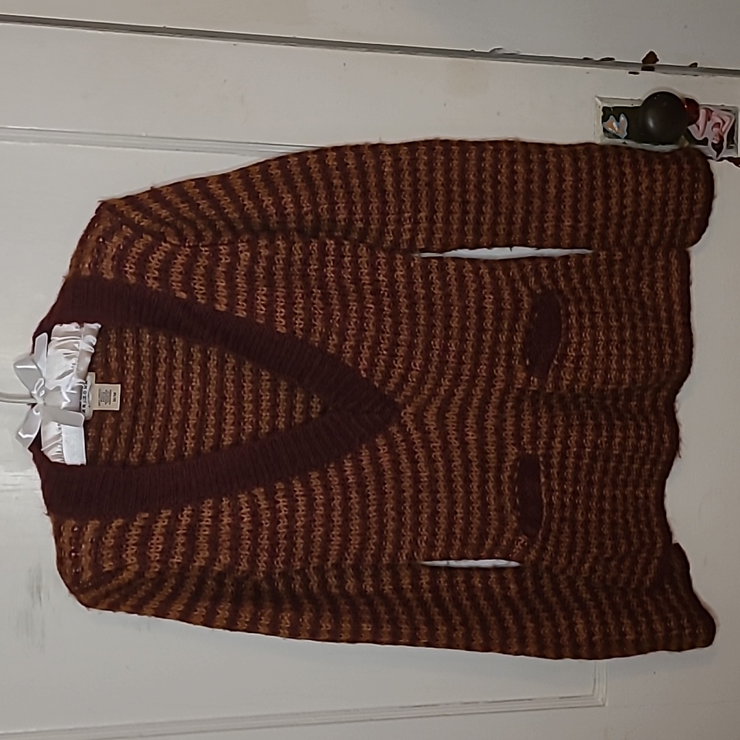 Retro-Esque Pullover